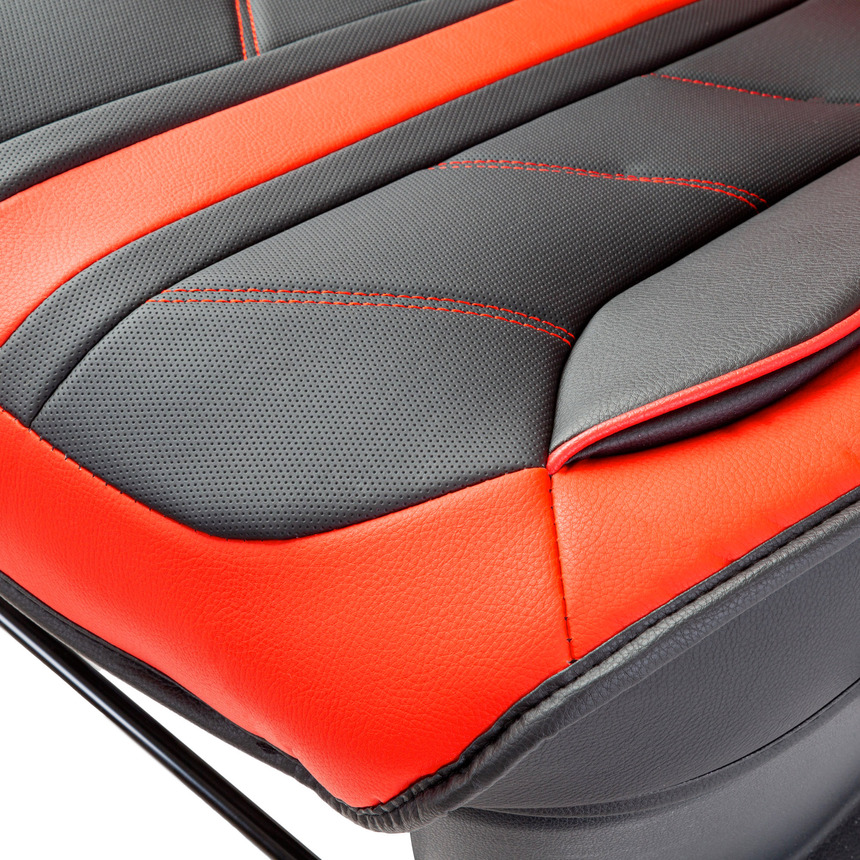 Каркасные 3D накидки на передние сиденья "Car Performance", 2 шт., экокожа CUS-3012 BK/RD Каркасные 3D накидки на передние сиденья "Car Performance", 2 шт., экокожа CUS-3012 BK/RD